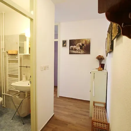 Apartment Kety *